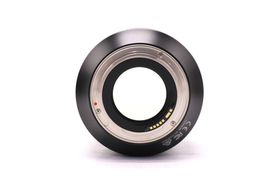 Samyang 85mm f/1.2 XP для Canon EF в упаковке