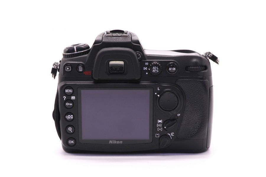 Nikon D300 body (пробег 59800 кадров)