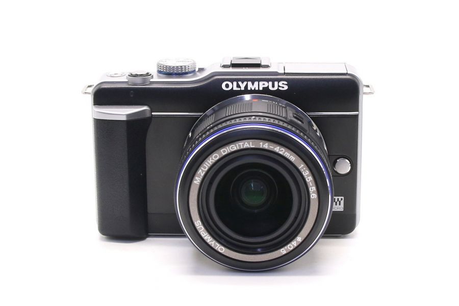 Olympus pen E-PL1 kit в упаковке (пробег 3950 кадров)