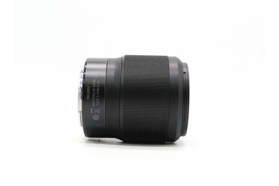 Nikon 50mm f/1.8 S Nikkor Z в упаковке