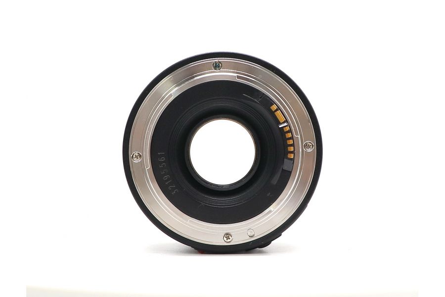 YongNuo AF 35mm f/2 Canon EF в упаковке