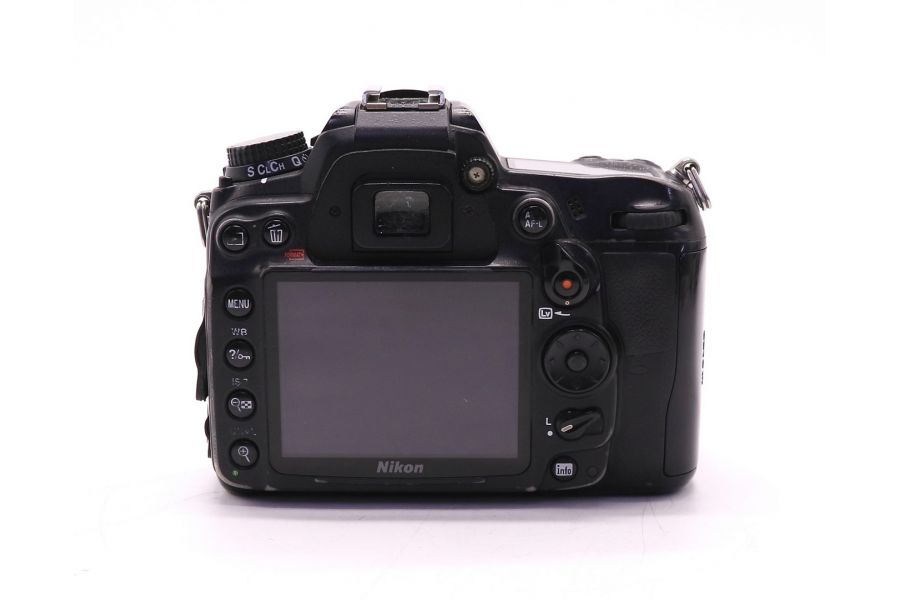 Объектив Nikon D7000 body (пробег 208505 кадров)