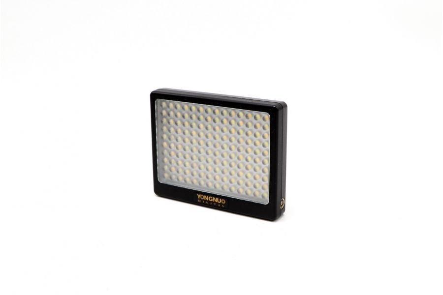 Осветитель светодиодный YongNuo LED YN-140 