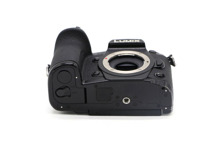 Panasonic Lumix DC-G9 body (пробег 147355 кадров)