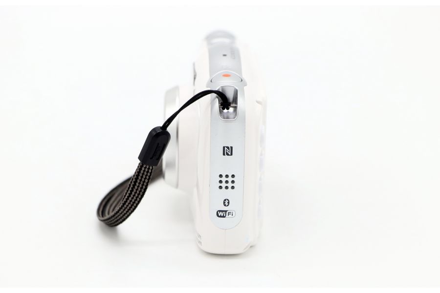 Nikon W100 водонепроницаемый