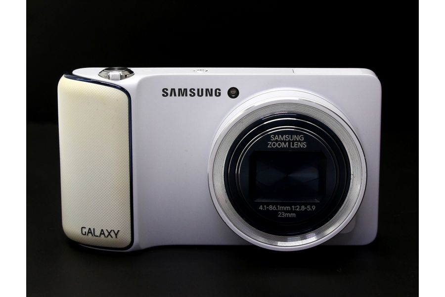 Samsung Galaxy Camera EK-GC100 в упаковке