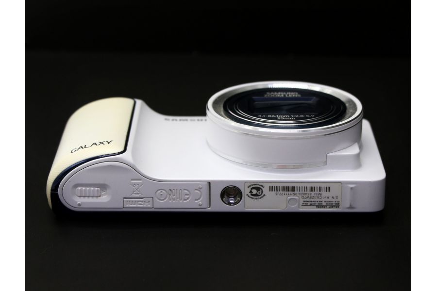 Samsung Galaxy Camera EK-GC100 в упаковке
