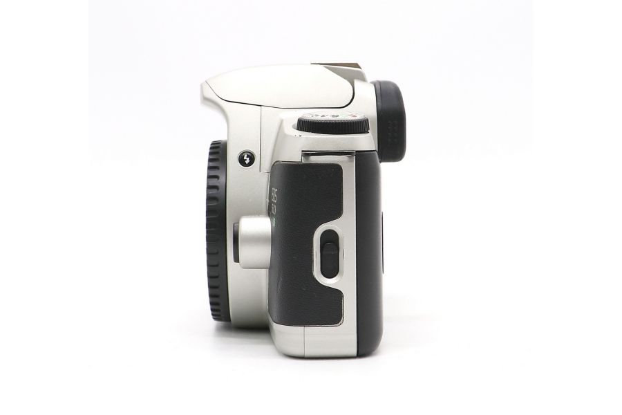 Canon EOS 500N body (Japan)