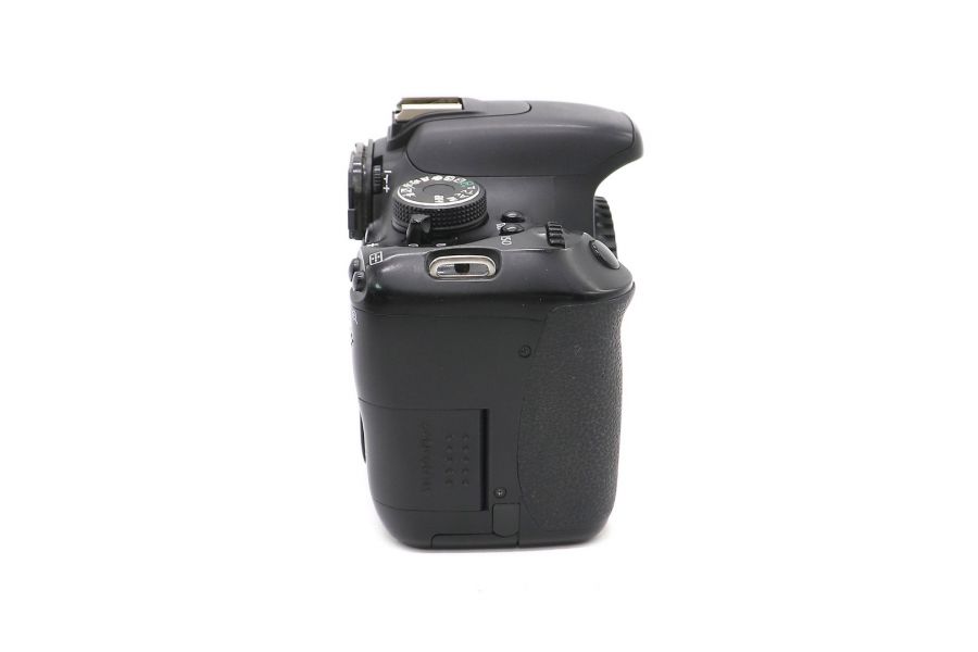 Canon EOS 600D body в упаковке (пробег 22520 кадров)