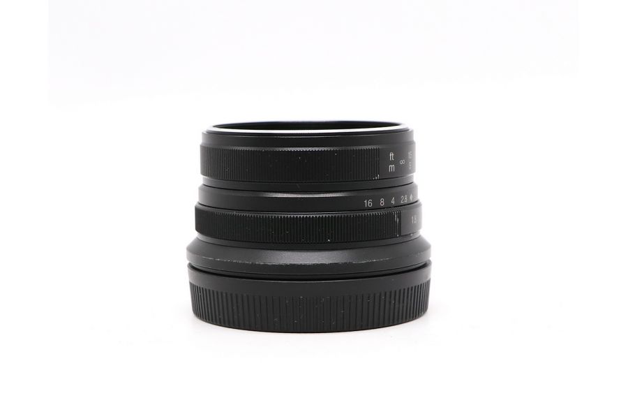 7Artisans 25mm f/1.8 Sony E