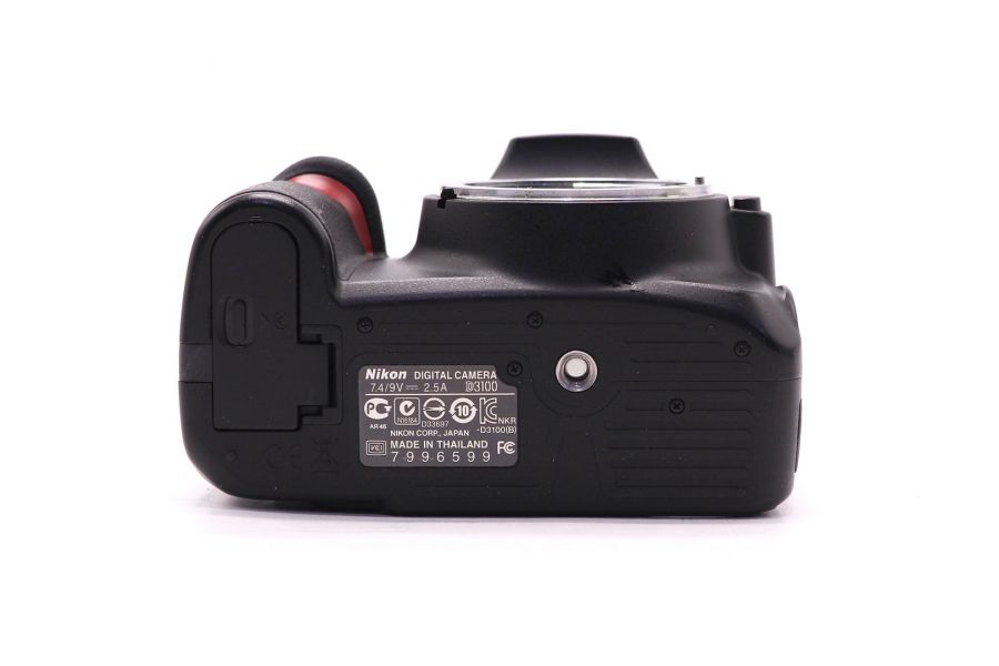 Nikon D3100 body фотоаппарат (пробег 10815 кадров)