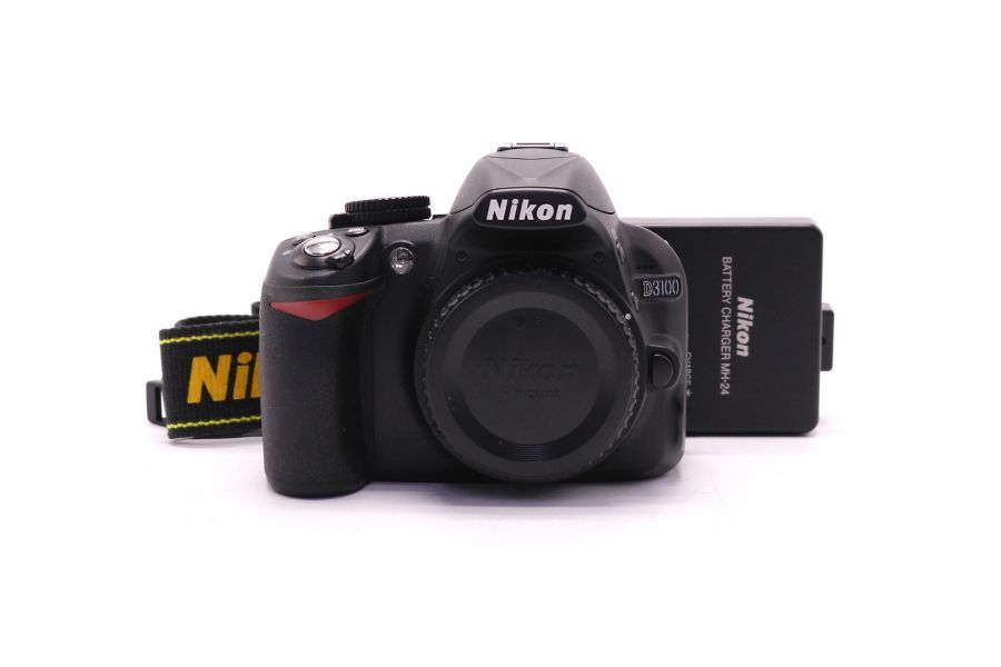 Nikon D3100 body фотоаппарат (пробег 10815 кадров)