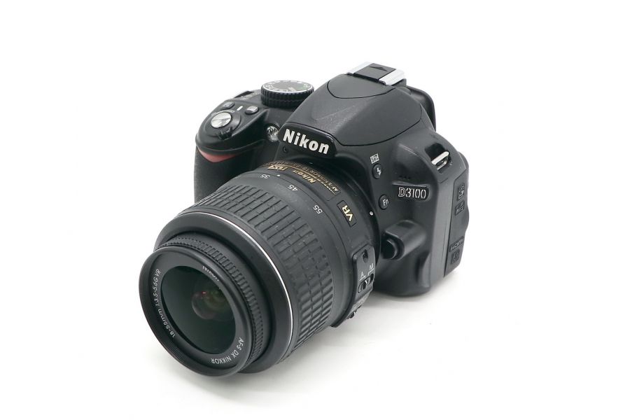 Nikon D3100 kit (пробег 11610 кадров)