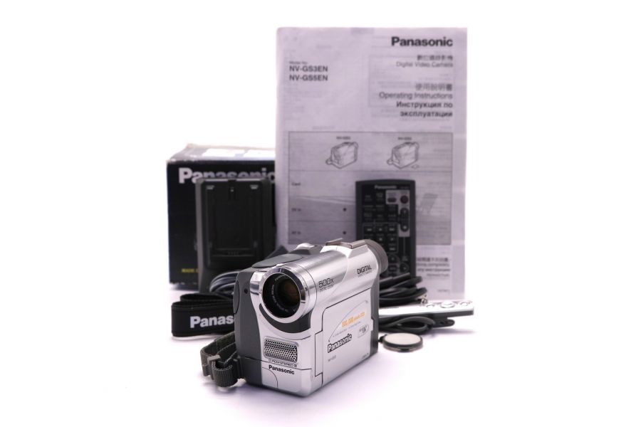 Видеокамера Panasonic NV-GS3EN в упаковке цифровая