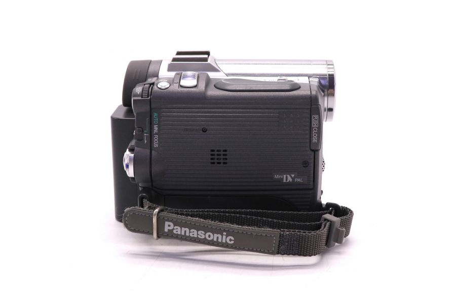 Видеокамера Panasonic NV-GS3EN в упаковке цифровая