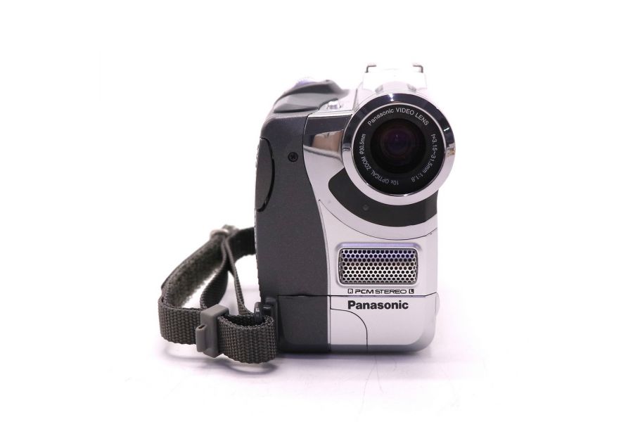 Видеокамера Panasonic NV-GS3EN в упаковке цифровая