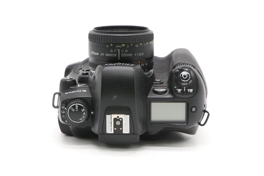 Fujifilm FinePix S3 Pro kit 50mm f/1.8D AF Nikkor