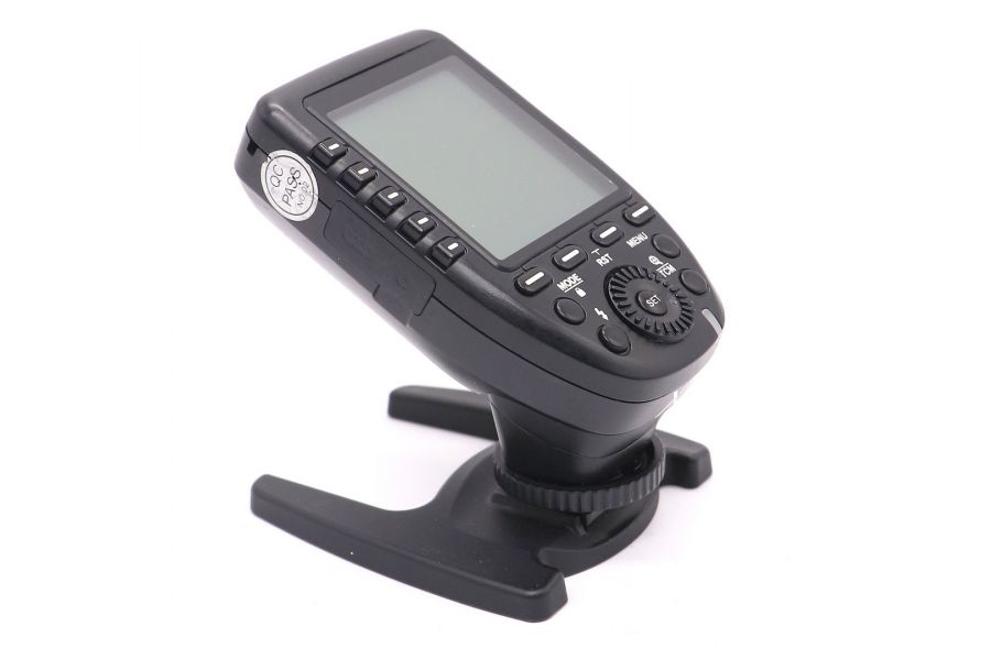 Синхронизатор Godox XPro-S в упаковке