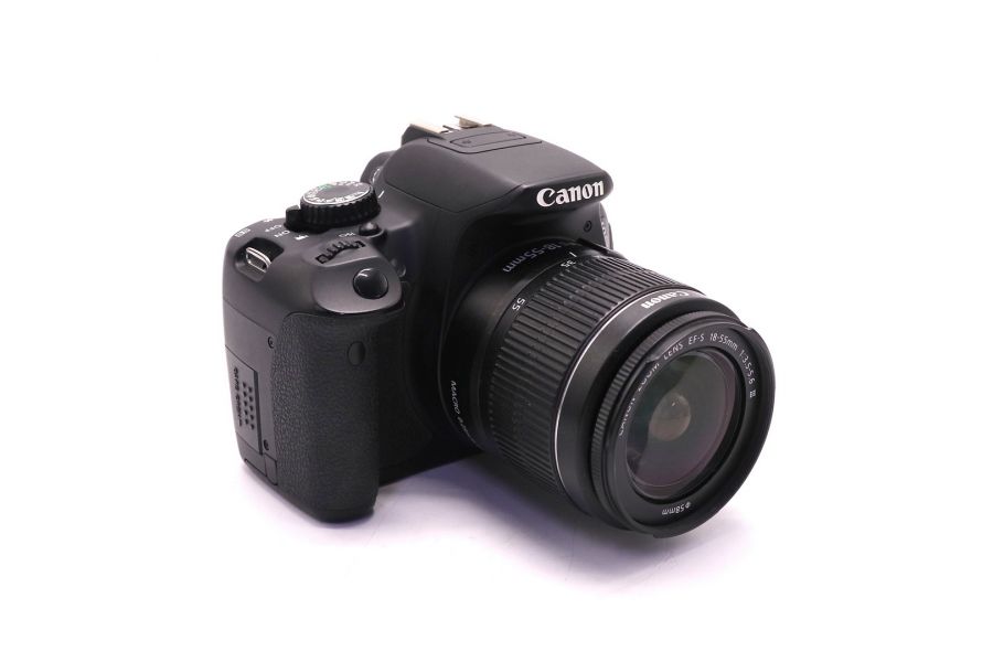Canon EOS 650D kit (пробег 5915 кадров)