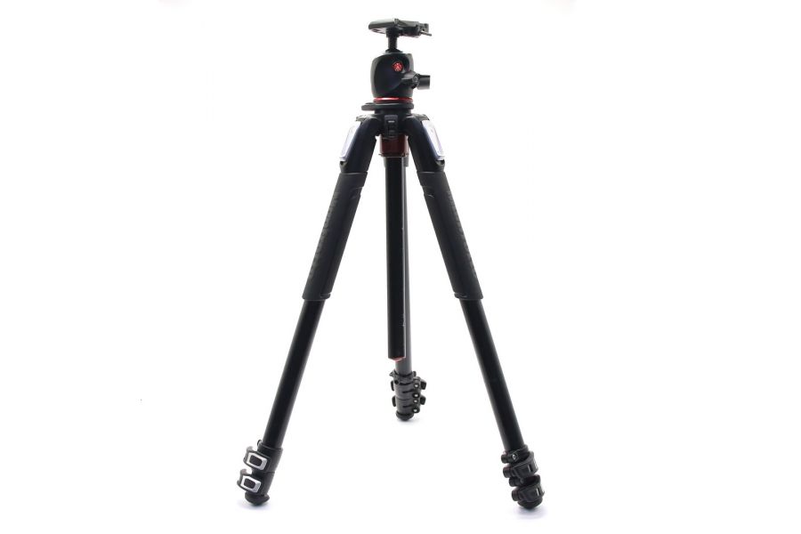 Штатив Manfrotto MT055XPRO3 + голова Manfrotto MHXPRO-BHQ2 в упаковке