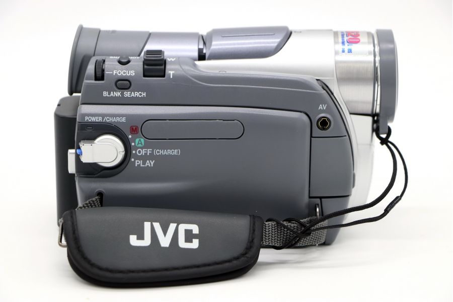 Видеокамера JVC GR-D20E