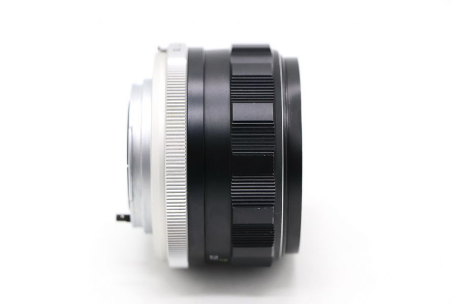 Minolta MC Rokkor-PF 58mm f/1.4