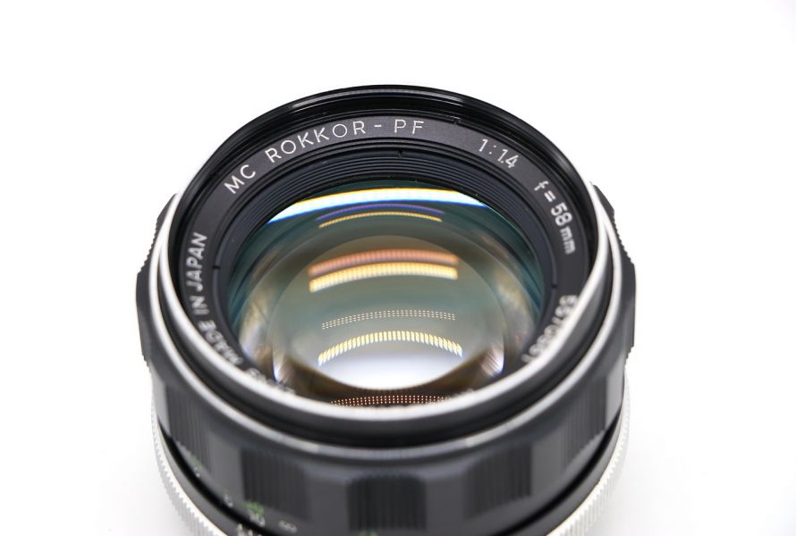 Minolta MC Rokkor-PF 58mm f/1.4