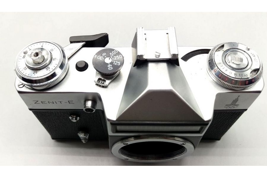 Зенит Е body Олимпиада 1979 советский зеркальный