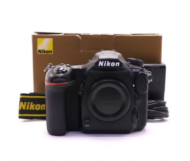 Nikon D500 body в упаковке (пробег 125500 кадров)