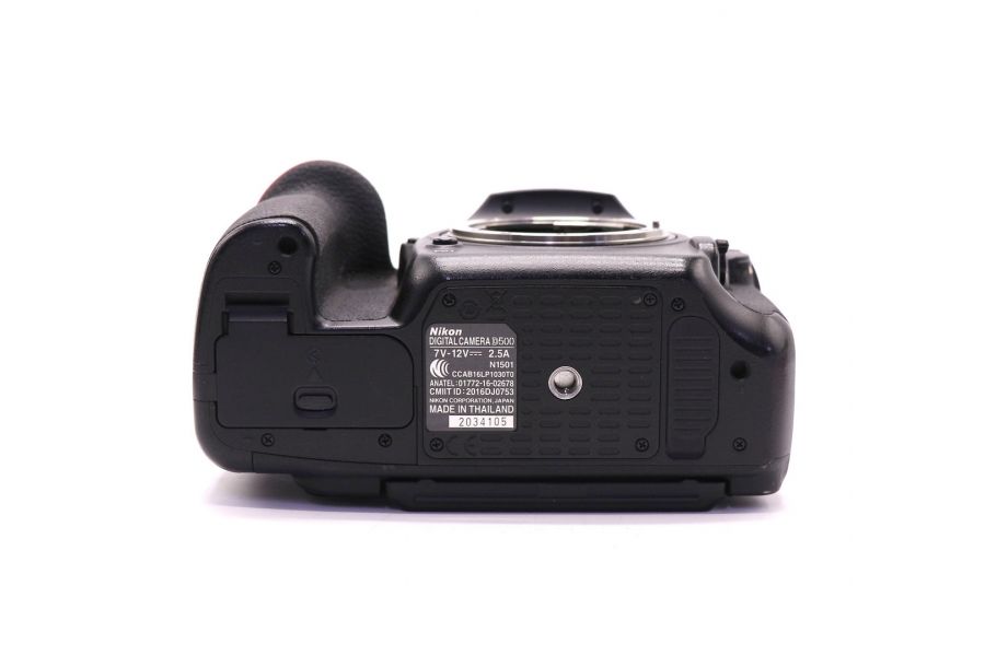 Nikon D500 body в упаковке (пробег 125500 кадров)