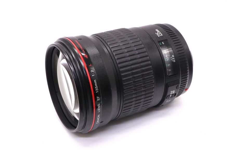 Canon EF 135mm f/2L USM в упаковке (Japan)