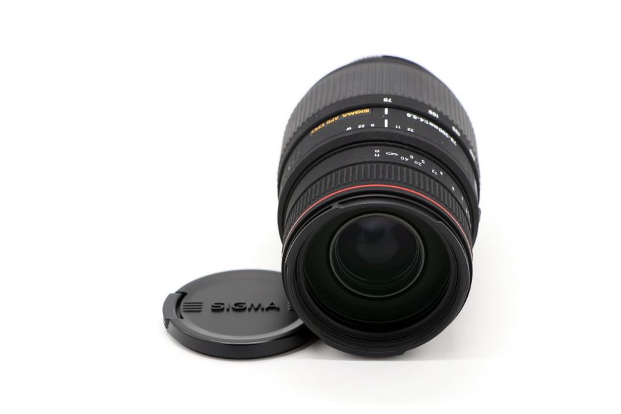 Sigma AF 70-300mm f/4-5.6 APO MACRO DG для Nikon