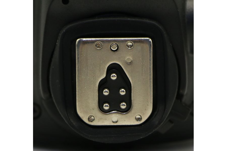 Фотовспышка Yongnuo Speedlite YN-600EX-RT