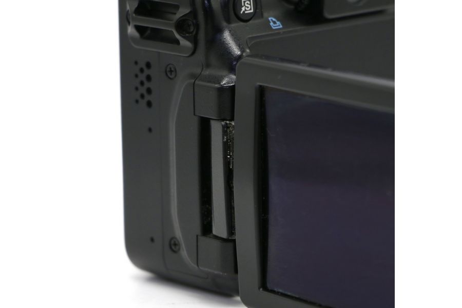 Canon PowerShot G11 (Japan, 2009)