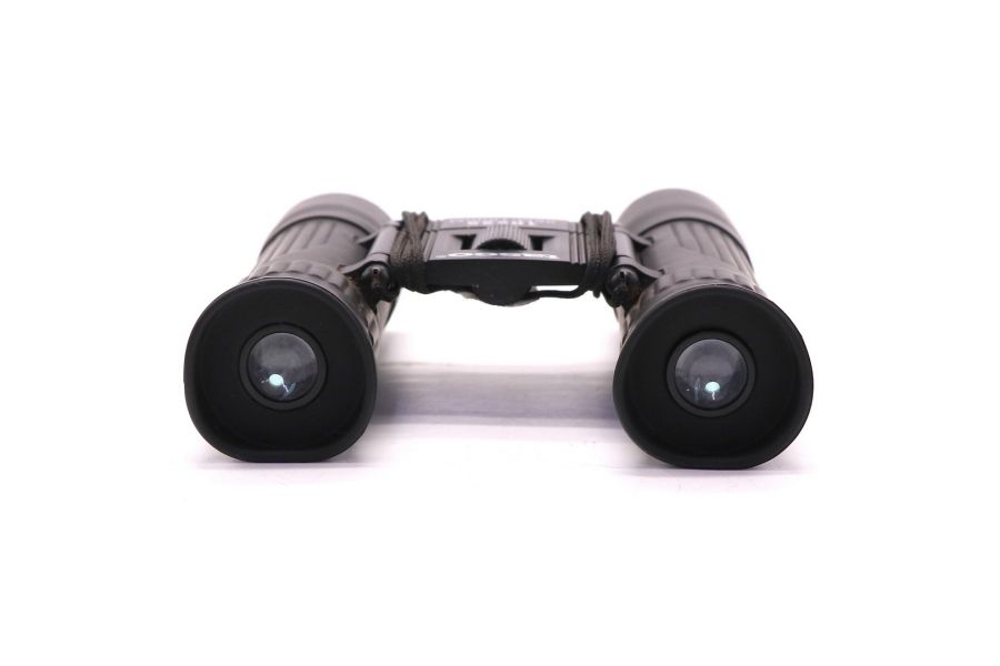 Бинокль Tasco 10x25