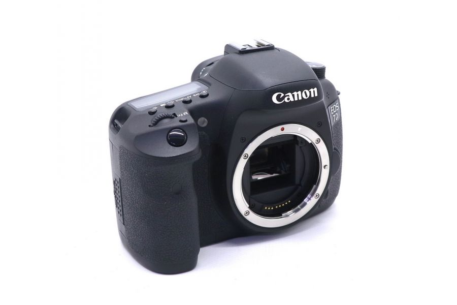 Canon EOS 7D body (пробег 9600 кадров)