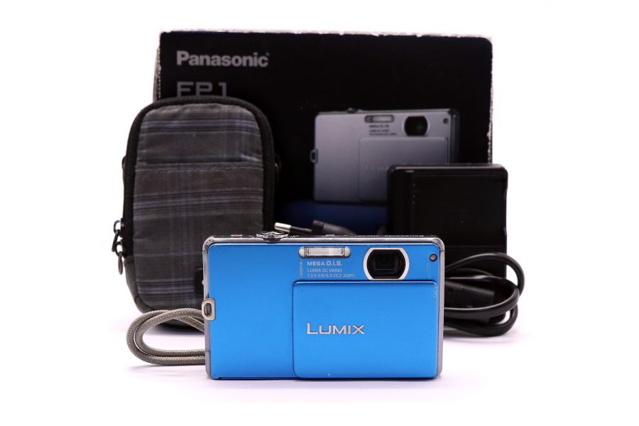 Panasonic Lumix DMC-FP1 в упаковке 