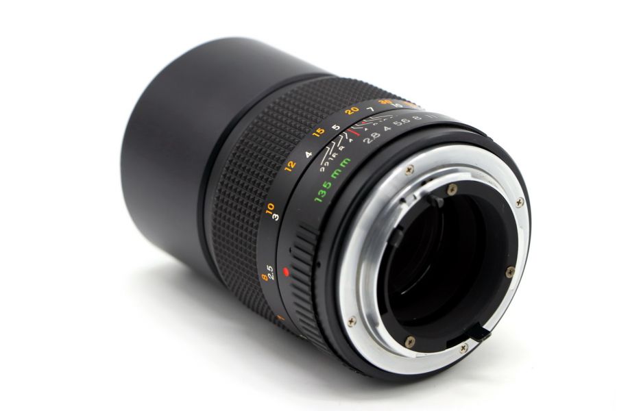 Yashica ML 135mm f/2.8