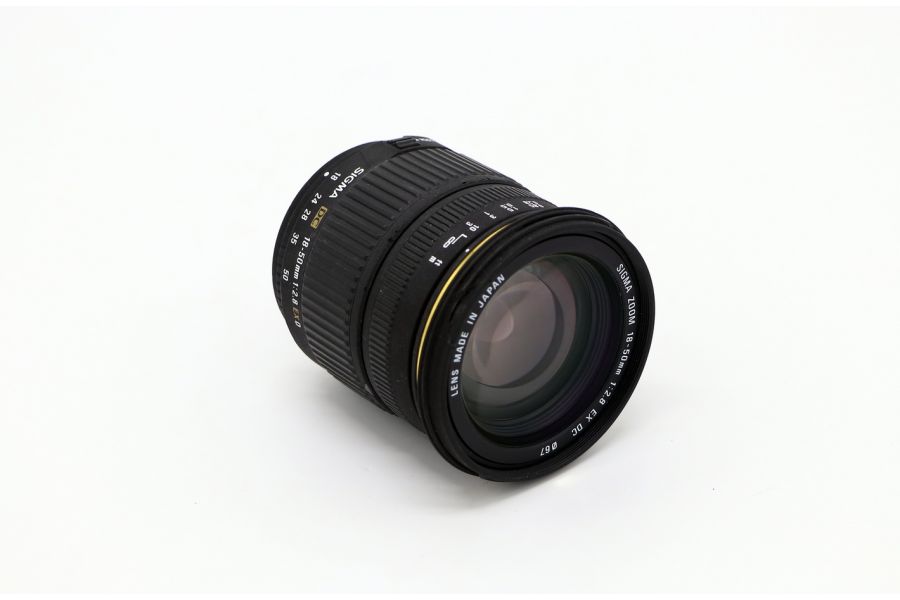 Sigma AF 18-50mm F2.8 EX DC б.