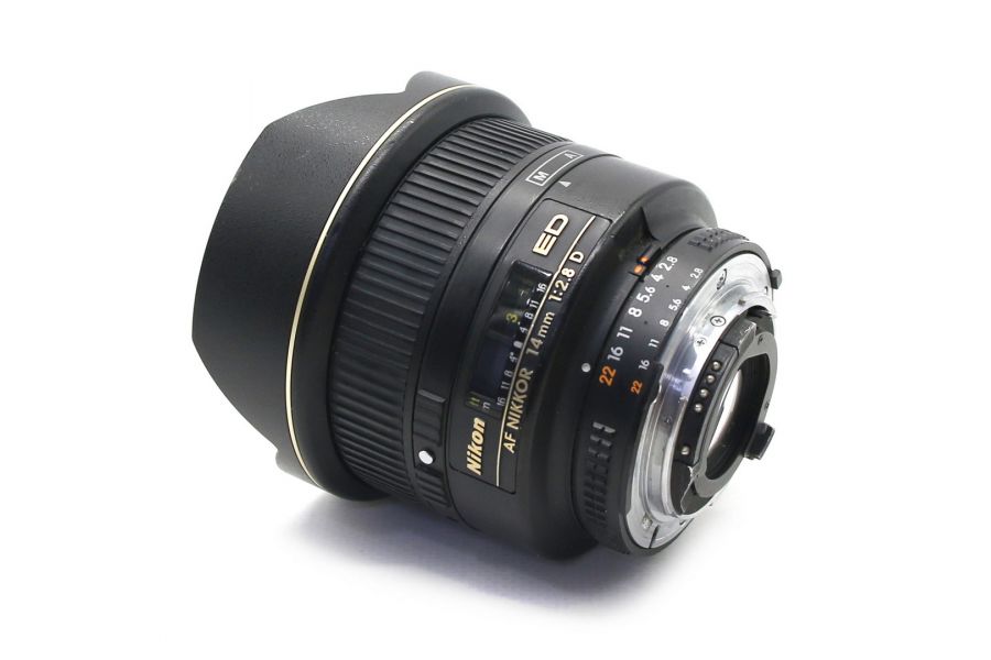 Nikon 14mm f/2.8D ED AF Nikkor