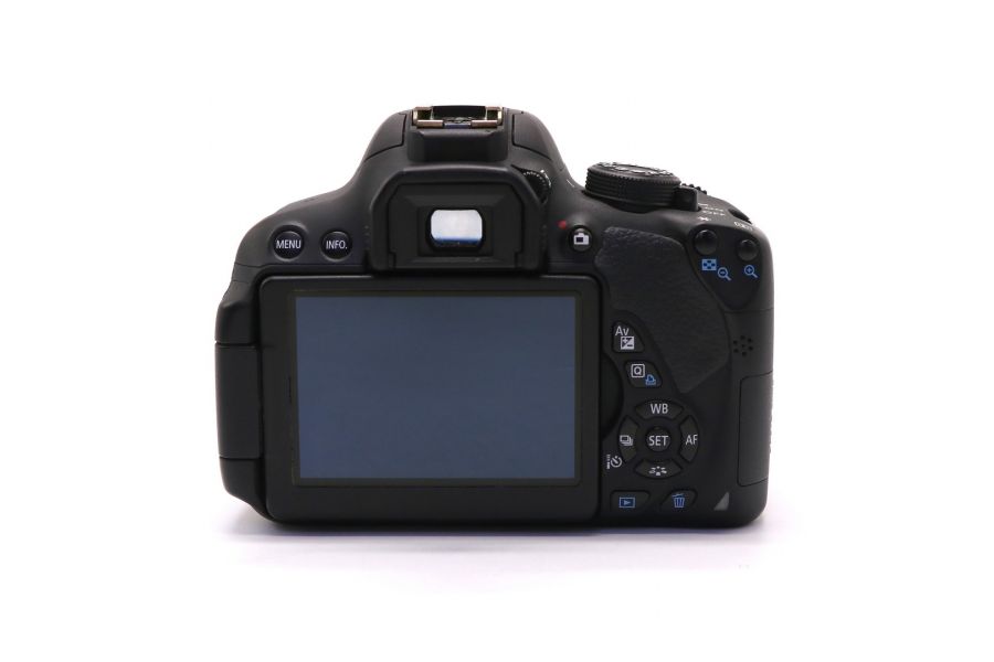 Canon EOS 700D body (пробег 679995 кадров)