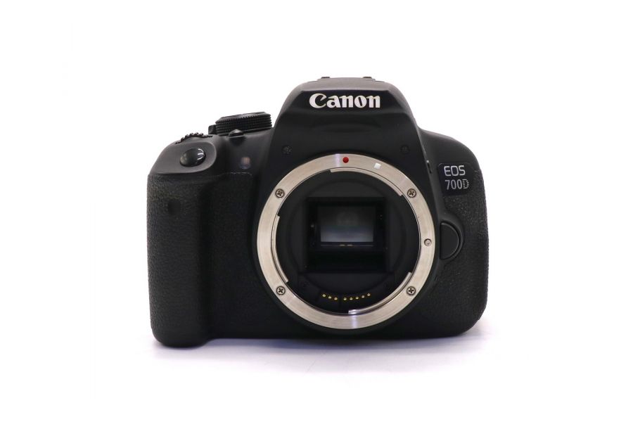 Canon EOS 700D body (пробег 679995 кадров)