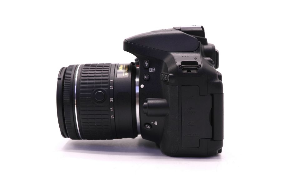 Nikon D5300 kit (пробег 635 кадров)