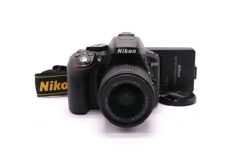 Nikon D5300 kit (пробег 635 кадров)