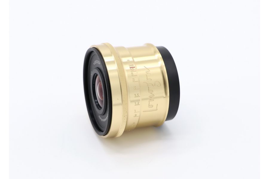 Lomogon 2.5/32 для Canon