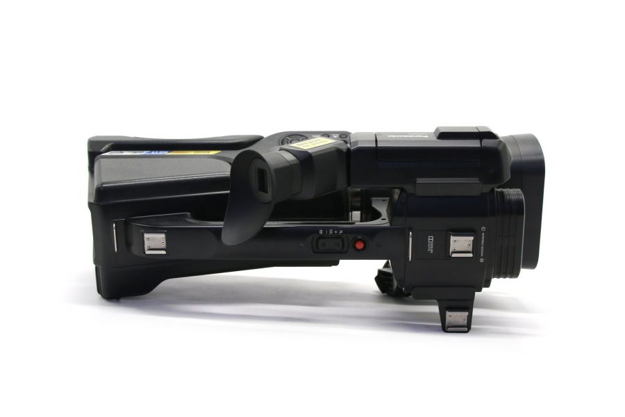 Видеокамера Panasonic HC-MDH2