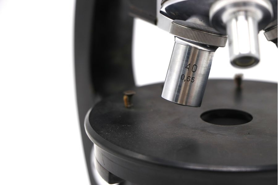 Микроскоп МА