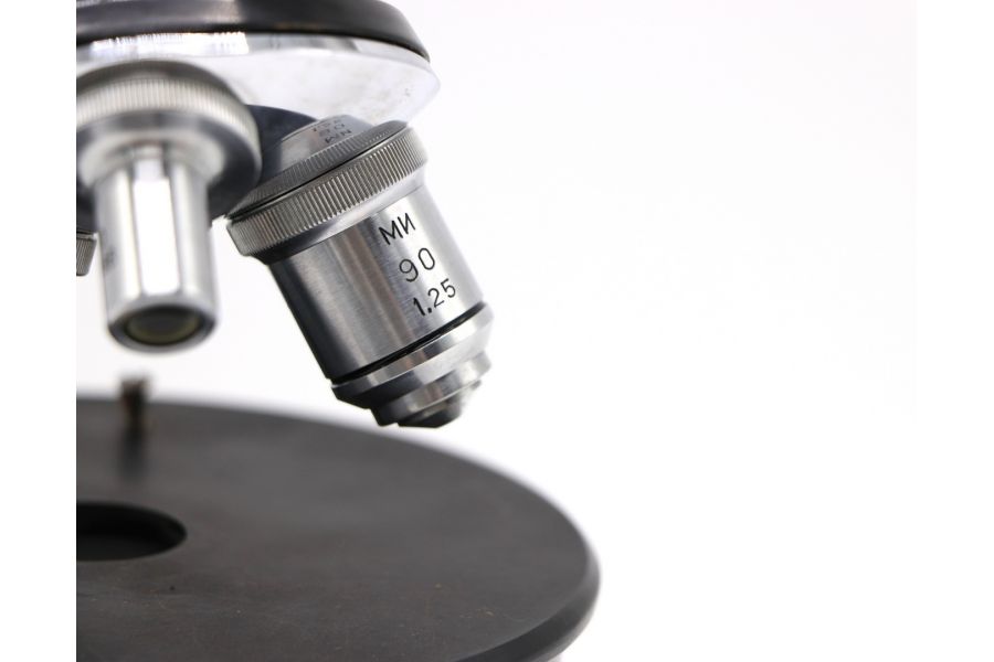 Микроскоп МА