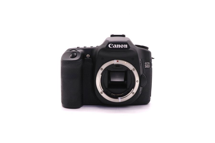Canon EOS 50D body в упаковке (пробег 1715 кадров)