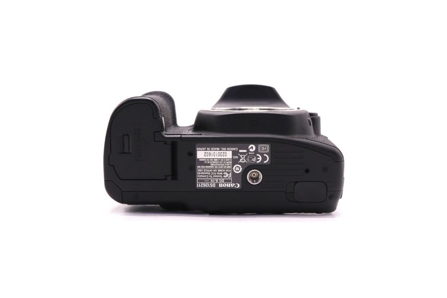 Canon EOS 50D body в упаковке (пробег 1715 кадров)